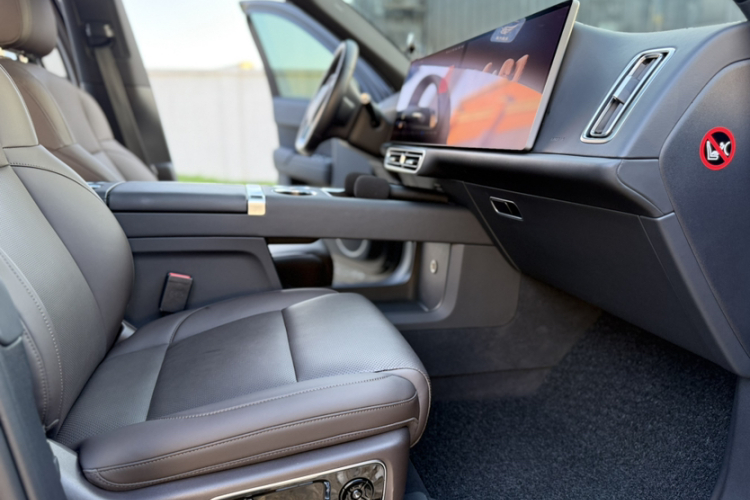 理想汽车 理想L8 2023款 Pro中控内饰7009
