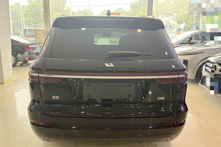 理想汽车 理想ONE 2021款 增程6座版车身外观6008