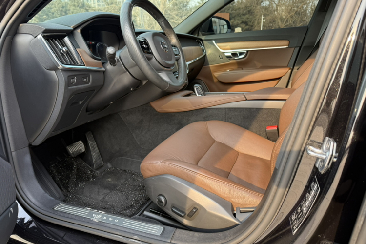 沃尔沃S90 2021款 B5 智逸豪华版局部细节36