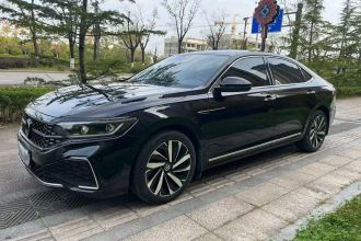 大众 帕萨特 2022款 330TSI 星空豪华版