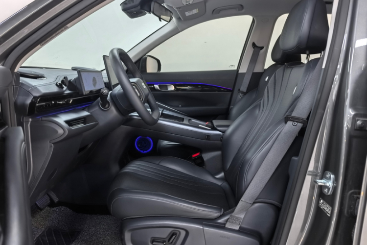 吉利银河 银河E5 2024款 530km 远航版中控内饰7009