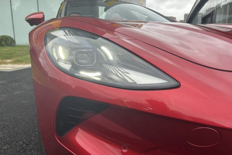 名爵 MG Cyberster 2024款 520km 传奇四驱版车身外观6009