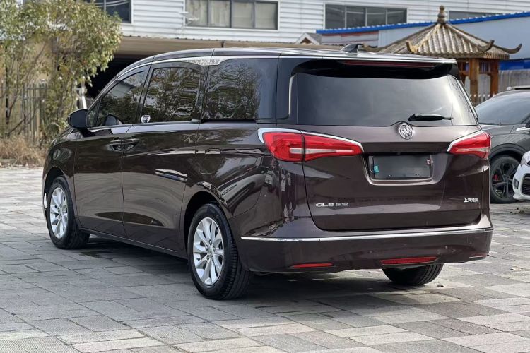 别克GL8 2018款 ES 28T 舒适型 国VI车身外观6004