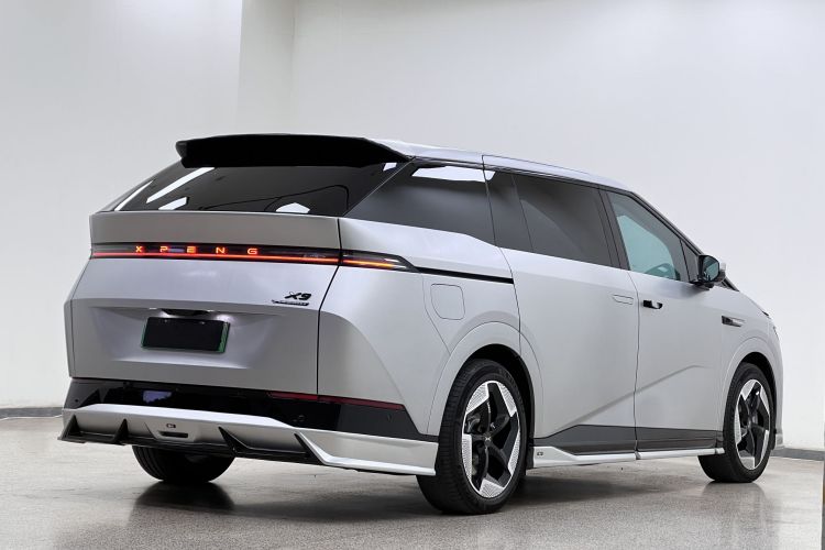 小鹏X9 2024款 640四驱高性能Max车身外观6004