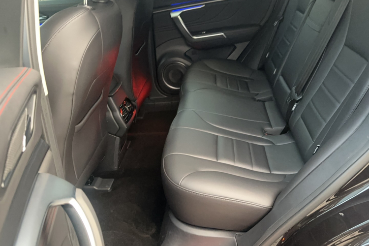 魏牌 VV5 2019款 1.5T 两驱颜先锋中控内饰7002