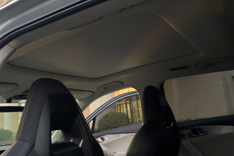 领克06 EM-P 2022款 PHEV 84KM续航版 Pro局部细节22