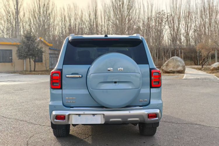 北京BJ60 2022款  2.0T 五一版 五座车身外观6004