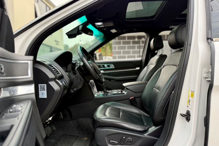 福特 探险者(进口) 2016款 2.3T 精英版车身外观6010