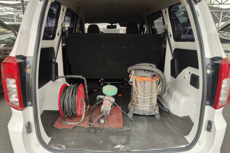 五菱汽车 五菱宏光 2021款 1.5L改款 S基本型 电动助力LAR中控内饰7007