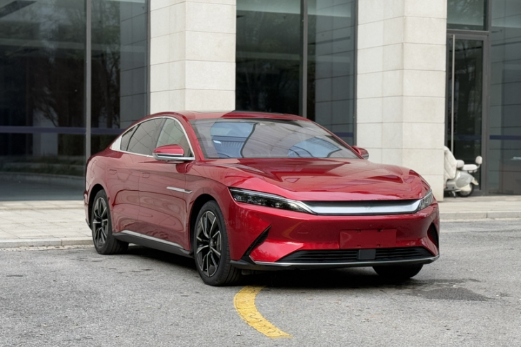 比亚迪 汉 2020款 EV 四驱高性能版旗舰型车身外观6008