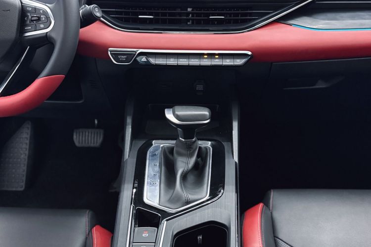 吉利汽车 帝豪S 2021款 1.4T CVT尊贵型车身外观6004