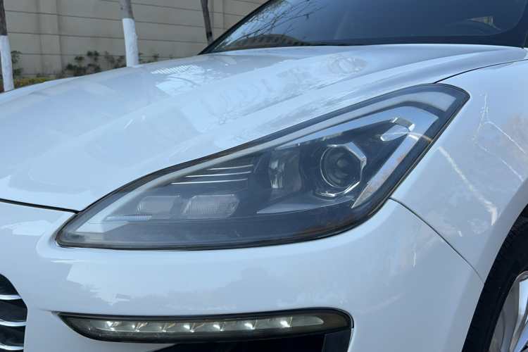 众泰SR9 2017款 2.0T 自动极致之光版局部细节36