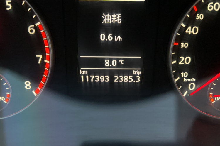 大众 速腾 2014款 1.4TSI 手动豪华型中控内饰15