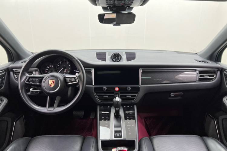 保时捷 2022款 Macan 2.0T中控内饰7006