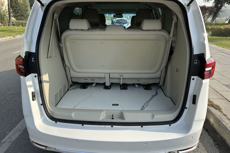 别克GL8 2023款 陆上公务舱 智享型局部细节23