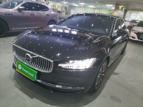 沃尔沃S90 2024款 B5 智逸豪华版