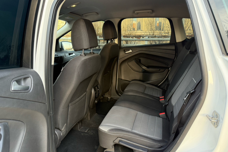 福特 翼虎 2015款 1.5L GTDi 两驱舒适型中控内饰7001