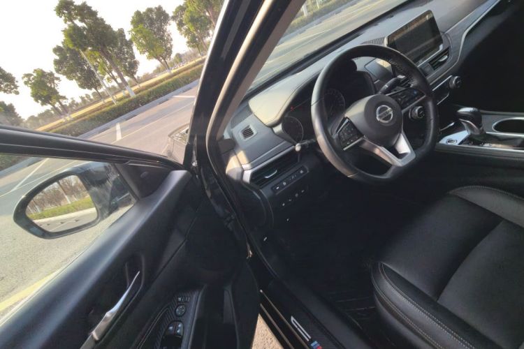 日产 天籁 2021款 2.0T XL Upper AD1 智享领航版中控内饰7004