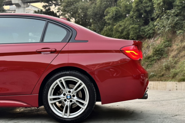 宝马3系 2017款 320Li M运动型车身外观6001