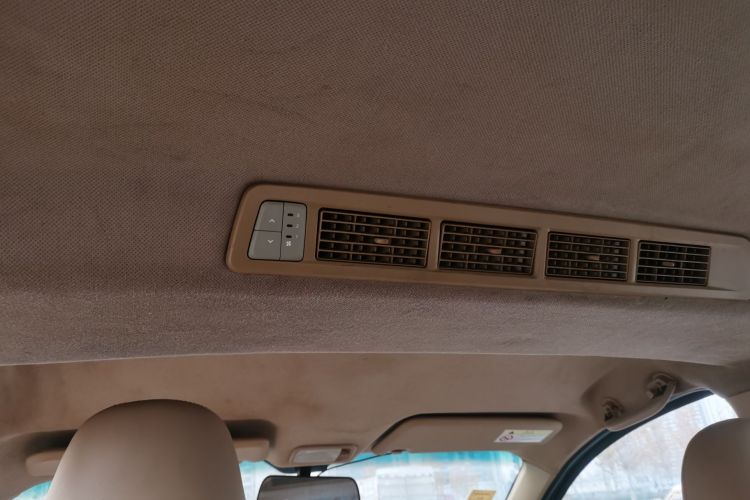 五菱汽车 五菱宏光 2015款 1.5L S1舒适国V局部细节22