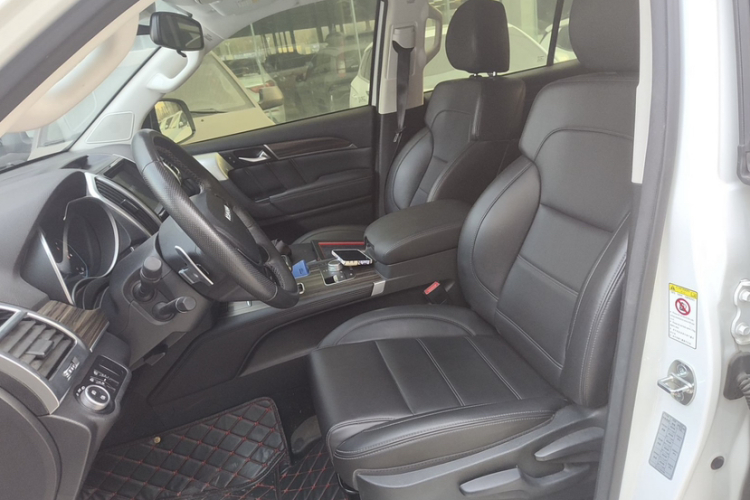 哈弗H9 2020款 2.0T 汽油四驱精英型 5座中控内饰7003