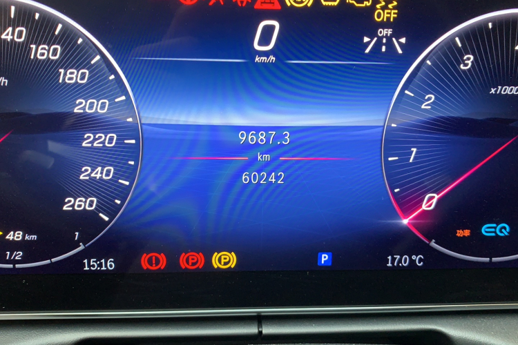 奔驰C级 2022款 改款 C 200 L 运动版中控内饰15