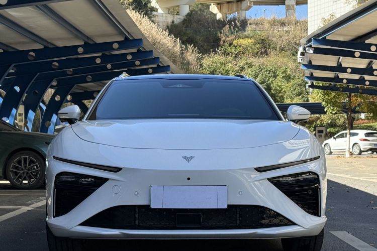 哪吒汽车 哪吒S猎装 2024款 增程300 标准版车身外观6004