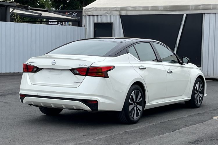 日产 天籁 2021款 2.0L XL 舒适版车身外观6004