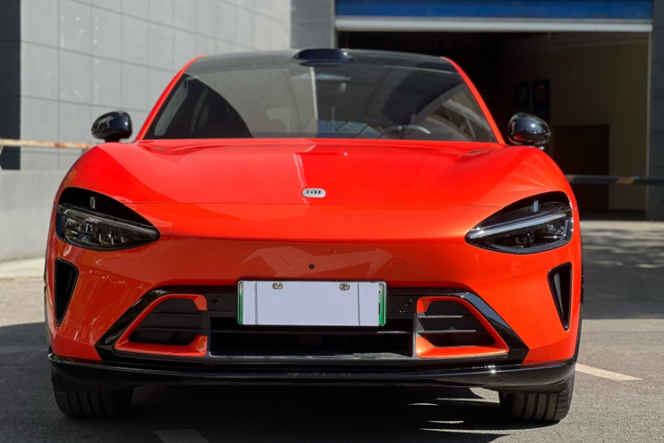 小米汽车 小米YU7 2025款 超长续航高性能四驱Max版车身外观6001