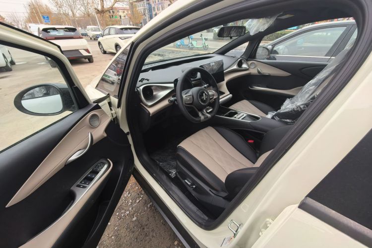 比亚迪 海豚 2025款 420km 自由版中控内饰7001