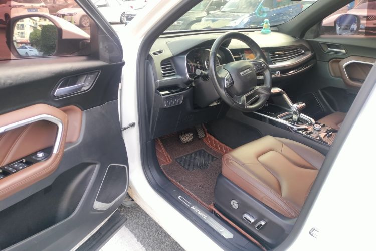 哈弗H6 2017款 红标 2.0T 自动两驱智尚型中控内饰7005