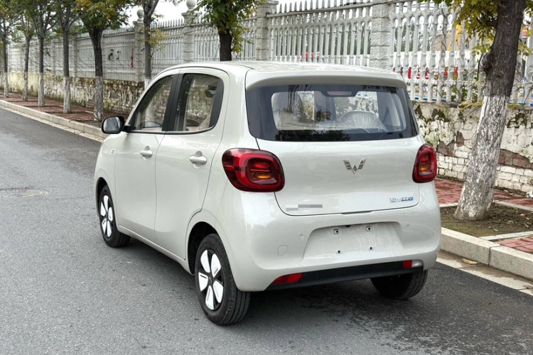 五菱汽车 宏光MINIEV 2025款 四门版 进阶款车身外观6004