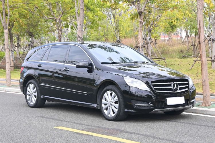 奔驰R级 2015款 R 400 4MATIC 豪华型车身外观6002
