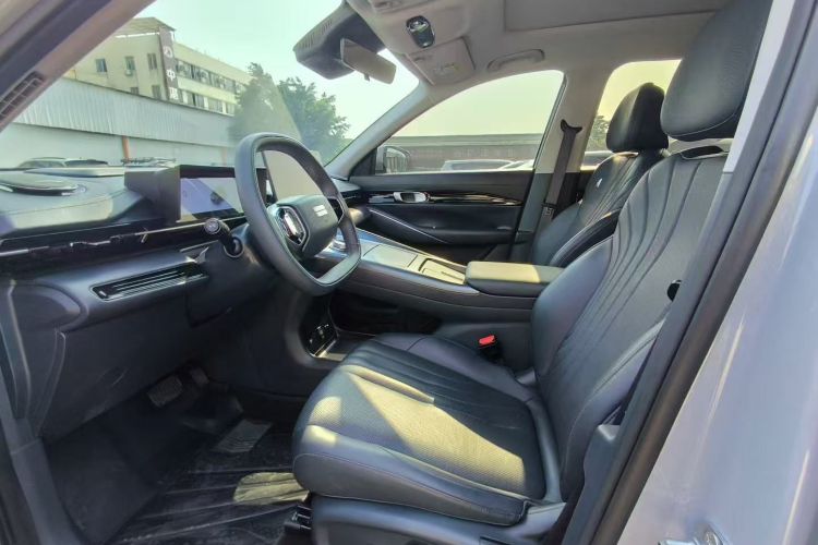 吉利银河 银河E5 2024款 530km 星舰版中控内饰7001