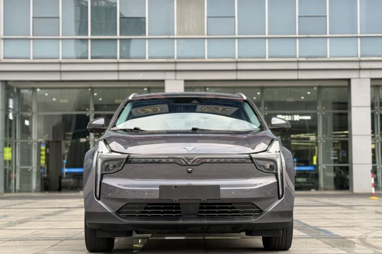 哪吒汽车 哪吒U 2021款 Pro 500 登月版车身外观6008