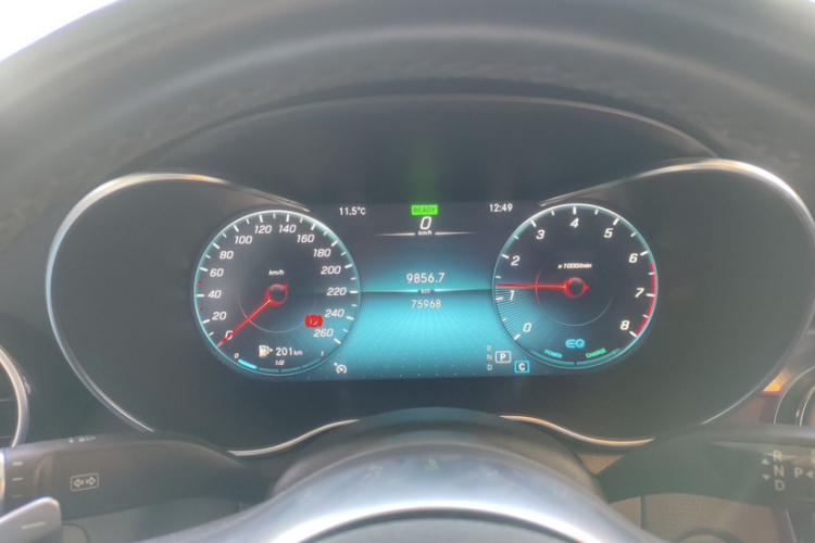 奔驰C级 2021款 C 260 L 运动版中控内饰15