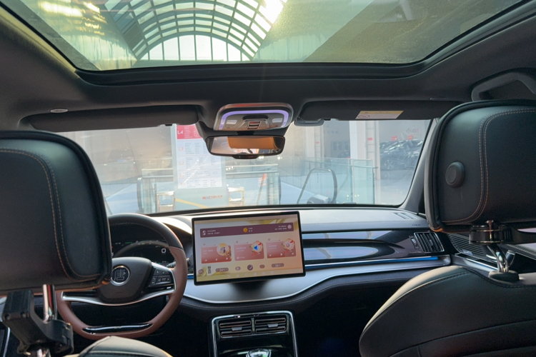 比亚迪 唐新能源 2021款 DM-i 112KM 尊荣型中控内饰7007