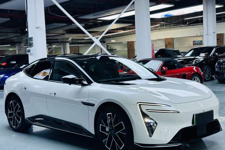 阿维塔06 2025款 Ultra纯电版车身外观6001