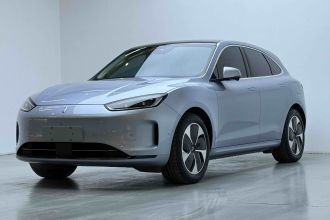 鸿蒙智行 问界M5 2022款 纯电后驱标准版