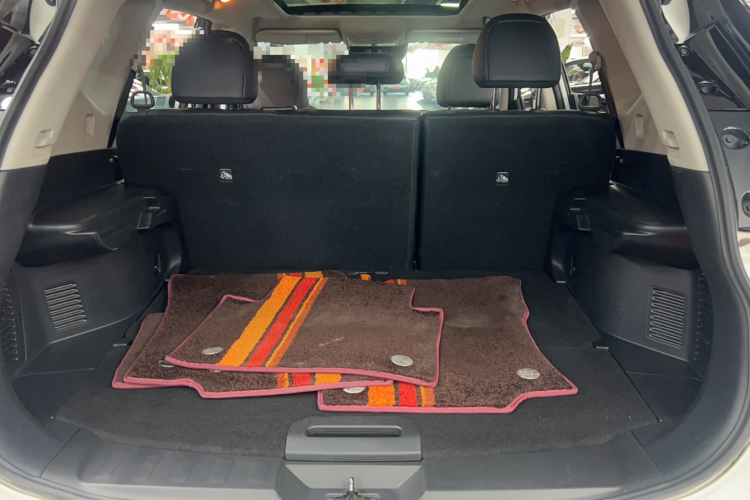 日产 奇骏 2023款 经典 2.0L 两驱智联舒享版局部细节23