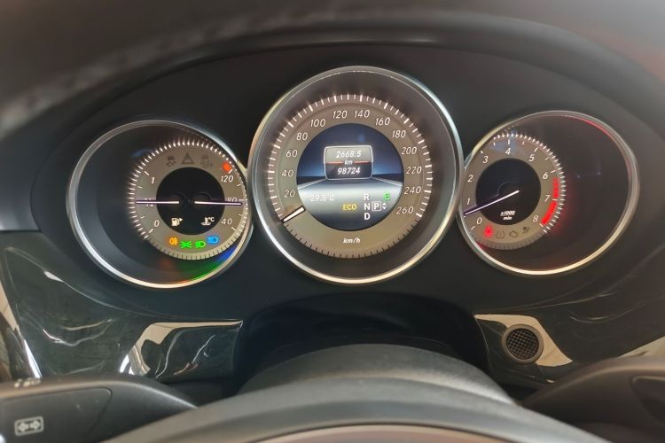 奔驰CLS 2015款 CLS 320中控内饰15