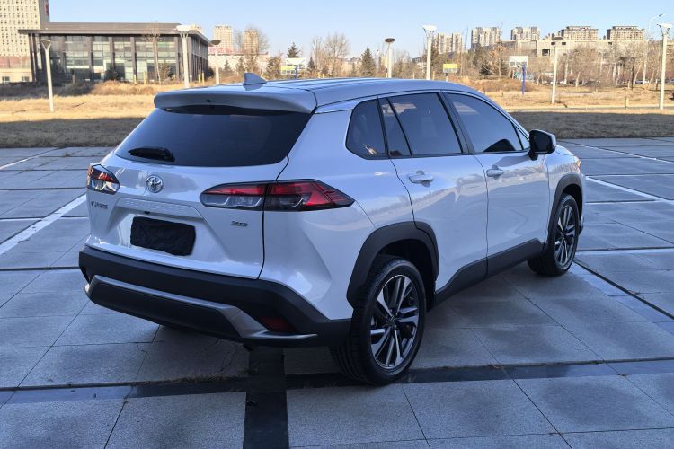 丰田 锋兰达 2022款 2.0L CVT豪华PLUS版车身外观6005