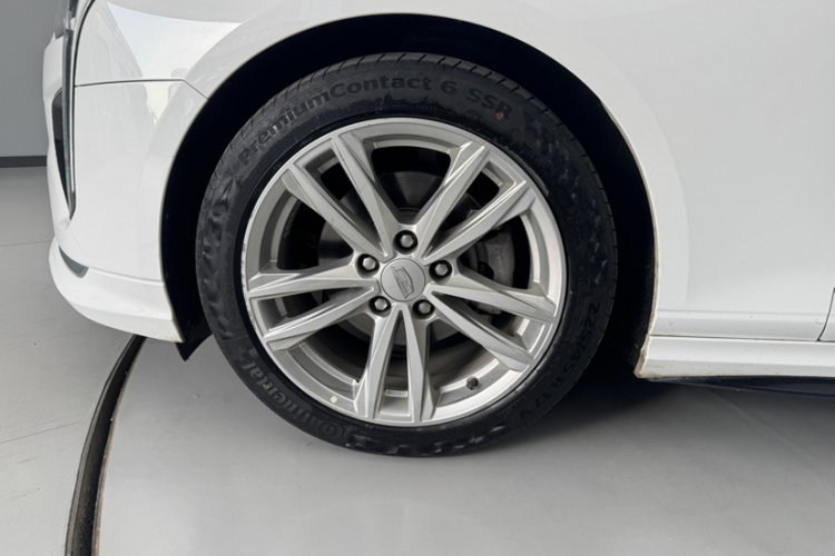 凯迪拉克CT4 2021款 28T 风尚型车身外观6001