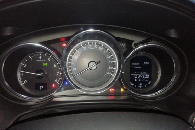 马自达CX-5 2015款 2.0L 自动两驱都市型中控内饰15