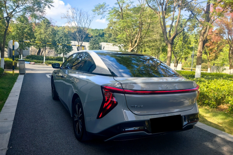 红旗EH7 2024款 600 Pro车身外观6001