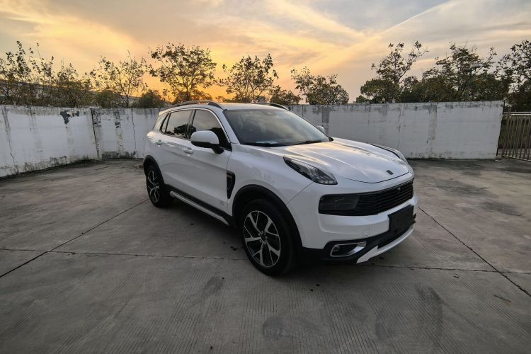 领克01 2017款 2.0T 两驱型Pro版车身外观6005