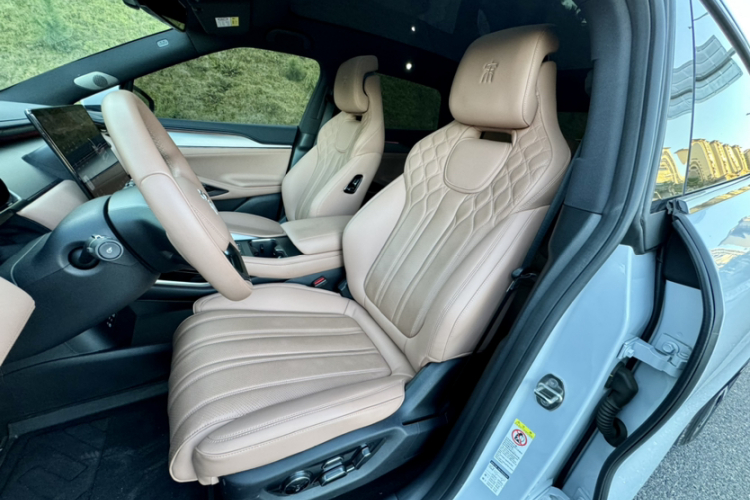 比亚迪 宋L EV 2024款 662km 卓越型局部细节19