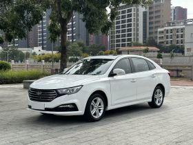 奔腾B30 2016款 1.6L 自动豪华型