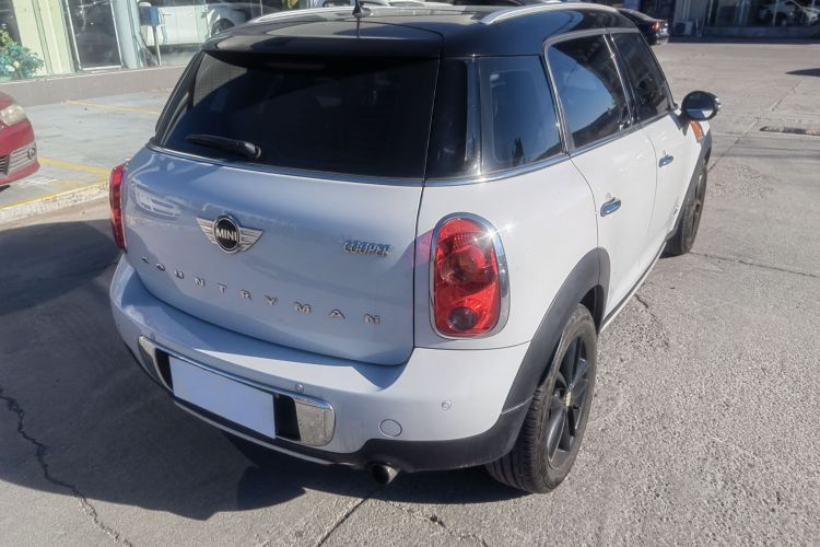 MINI Countryman 2013款 1.6T COOPER ALL4 Fun车身外观6003
