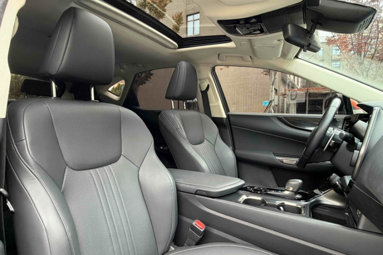 雷克萨斯NX 2022款 350h 前驱 创悦版局部细节41